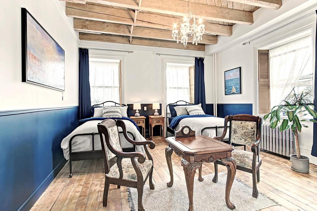 Bed and Breakfast La Demeure Du Capitaine Neuville Esterno foto